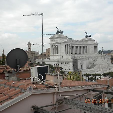 Residenza Torre Colonna Bed and Breakfast Roma Exterior foto