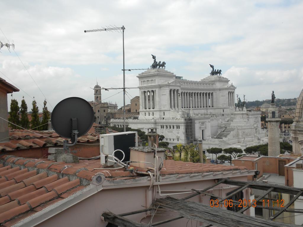 Residenza Torre Colonna Bed and Breakfast Roma Exterior foto