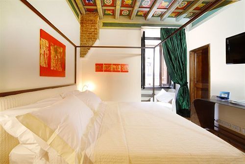 Residenza Torre Colonna Bed and Breakfast Roma Exterior foto